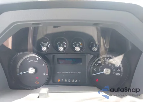 2013 Ford F-250 Xlt z USA, uszkodzony, nr VIN 1FT7W2BT6DEB59971